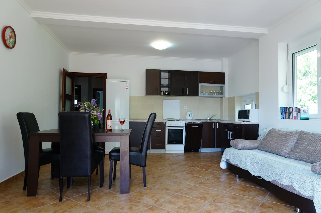 Apart Hotel Forte Roses Montenegro Ko Buljarica Petrovac Exterior foto